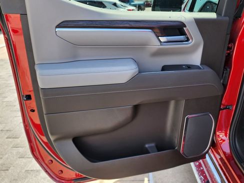 New 2026 GMC Sierra 1500 SLT image 42