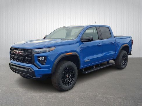 New 2026 GMC Canyon Elevation w/ Convenience Package image 2