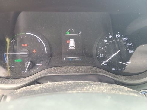 Used 2021 Toyota Sienna XLE image 9