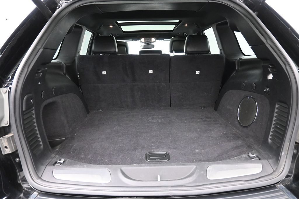 Used 2019 Jeep Grand Cherokee Limited w/ Luxury Group II AWD/4WD image 28