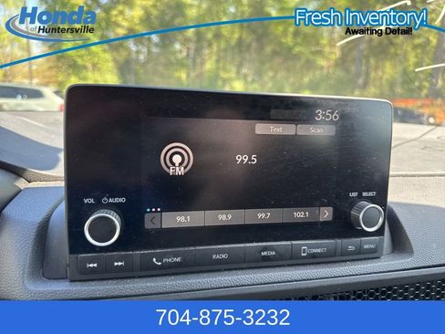 Used 2023 Honda CR-V EX image 23
