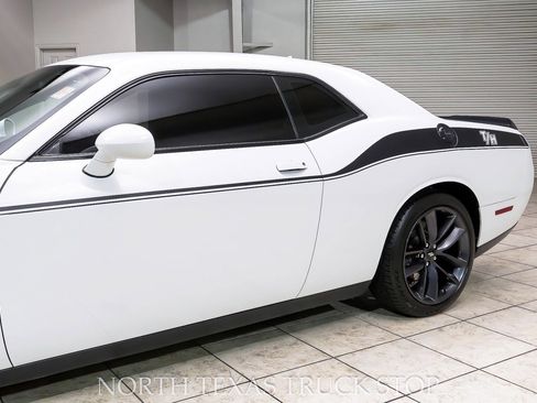 Used 2019 Dodge Challenger R/T Scat Pack image 11