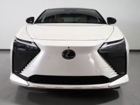 Used 2023 Lexus RZ 450e Luxury w/ Accessory Package (2T) image 43