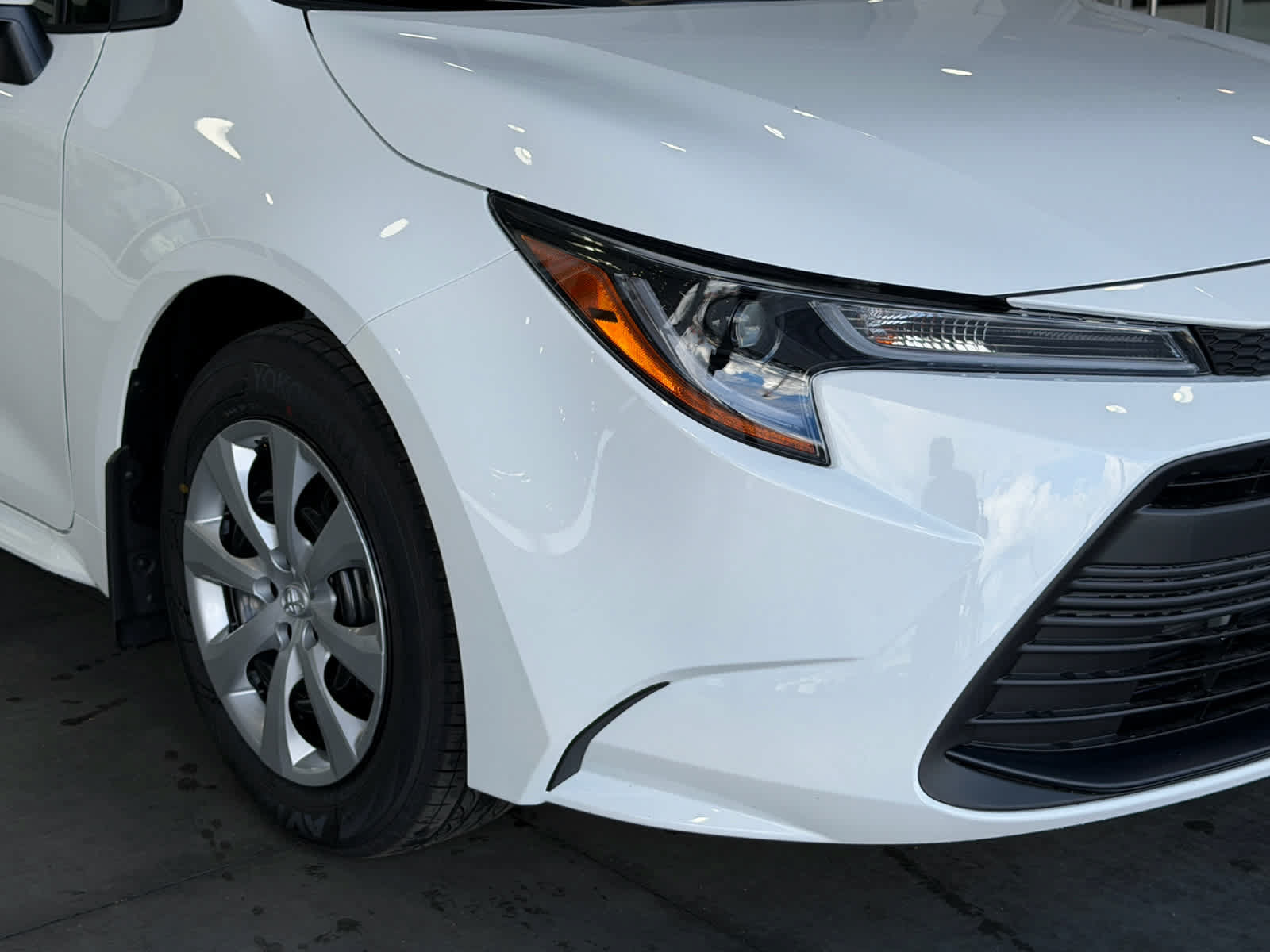 New 2027 Toyota Corolla LE FWD image 7