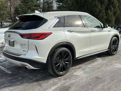 Certified 2020 INFINITI QX50 Essential w/ Edition 30 Package image 8