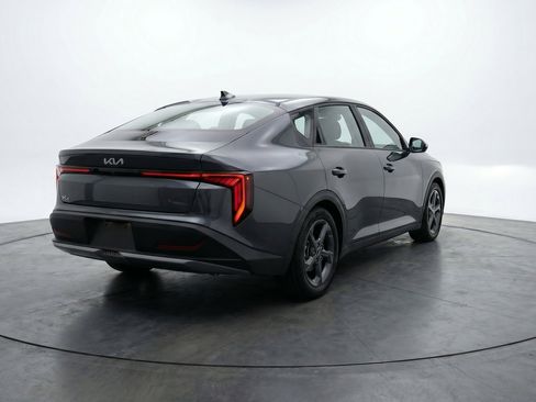 Used 2025 Kia K4 FWD image 9