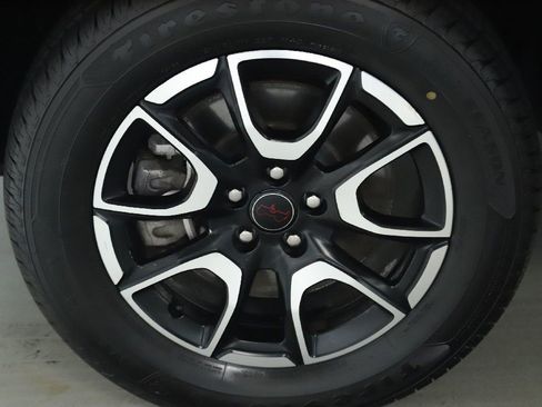 Used 2025 Jeep Compass Trailhawk AWD/4WD image 37