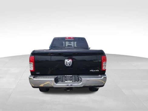 Used 2024 RAM 3500 Tradesman w/ Chrome Appearance Group AWD/4WD image 10