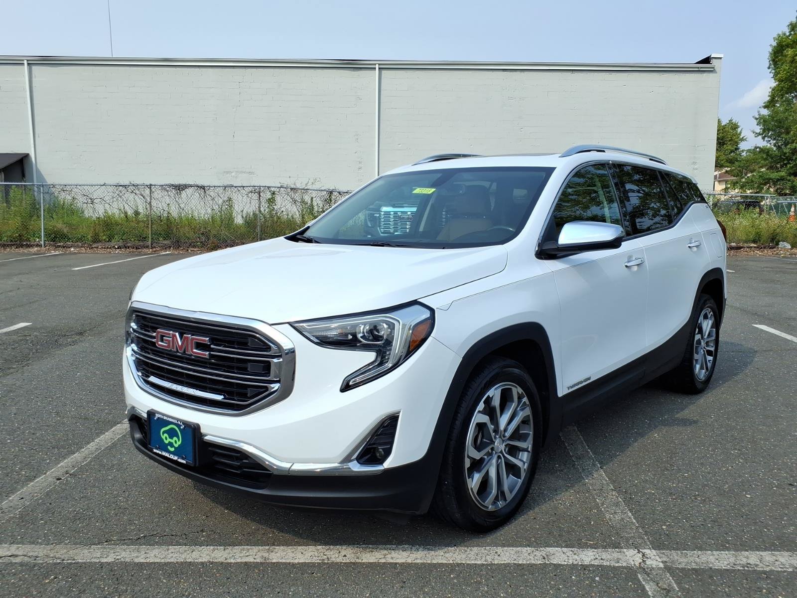 Certified 2019 GMC Terrain SLT w/ Preferred Package AWD/4WD image 3