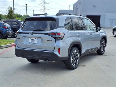 New 2025 Subaru Forester Premium image 4