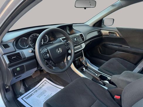 Used 2013 Honda Accord LX image 11