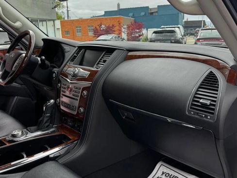 Used 2018 INFINITI QX80 4WD w/ Driver Assistance Package image 27