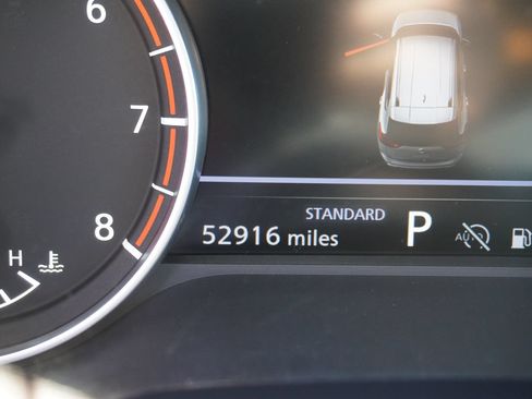 Used 2024 Nissan Rogue SV FWD image 9