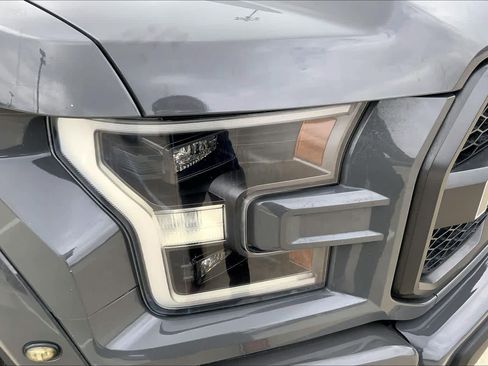 Used 2018 Ford F150 Raptor w/ Equipment Group 802A Luxury image 26