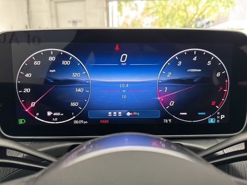 Used 2025 Mercedes-Benz C 300 Sedan image 32