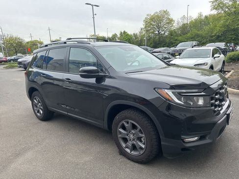 Used 2024 Honda Passport TrailSport image 10