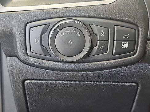 Used 2022 Ford Edge ST-Line AWD/4WD image 25