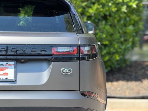 Used 2021 Land Rover Range Rover Velar R-Dynamic S AWD/4WD image 16