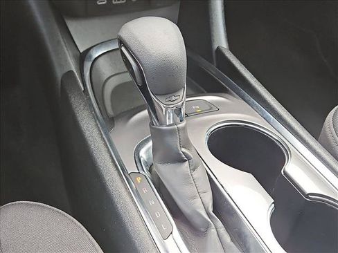 Used 2025 Chevrolet Malibu LT FWD image 11