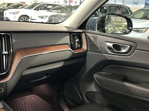 Used 2024 Volvo XC60 T8 Plus w/ Protection Package Premier AWD/4WD image 25