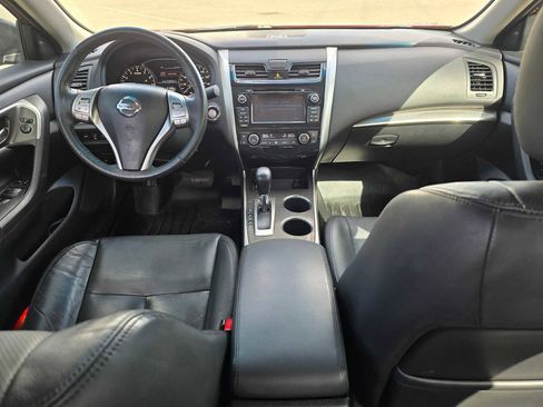 Used 2015 Nissan Altima 2.5 SL w/ Technology Package image 18