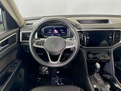 Used 2023 Volkswagen Atlas SE AWD/4WD image 21