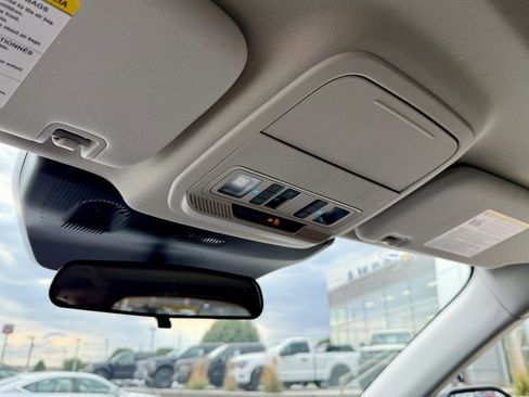 New 2026 Ford Explorer Active w/ Active Comfort Package image 31