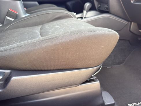 Used 2023 Mitsubishi Outlander Sport SE AWD/4WD image 24