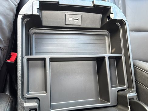 Used 2024 Chevrolet Tahoe LT w/ LT Signature Plus Package image 42