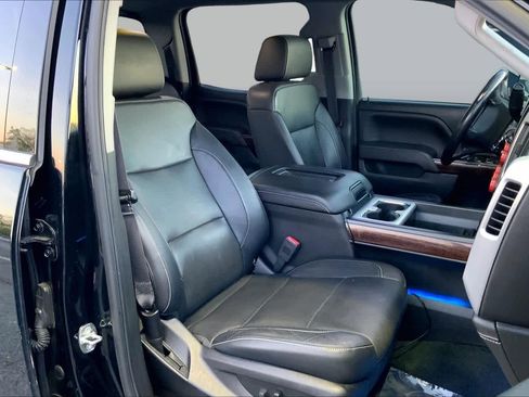 Used 2018 GMC Sierra 1500 SLT AWD/4WD image 8