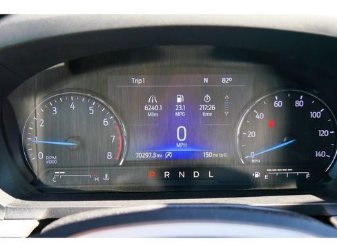 Used 2021 Ford Explorer XLT image 22