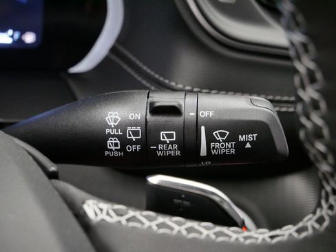 New 2025 Jeep Grand Cherokee L Altitude image 30