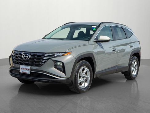 Used 2024 Hyundai Tucson SEL image 3