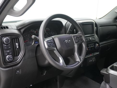 Used 2021 Chevrolet Silverado 1500 Custom Trail Boss w/ Safety Confidence Package AWD/4WD image 11