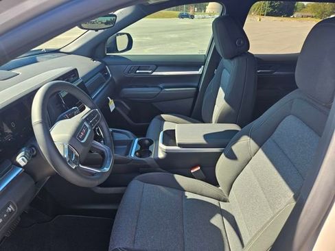 New 2026 GMC Terrain Elevation w/ Technology Package II image 9