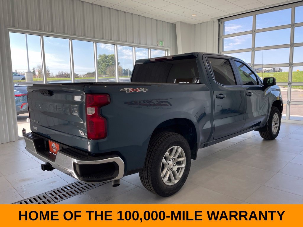 Used 2024 Chevrolet Silverado 1500 LT AWD/4WD image 5