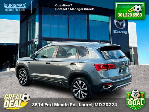 Used 2024 Volkswagen Taos SE FWD image 4