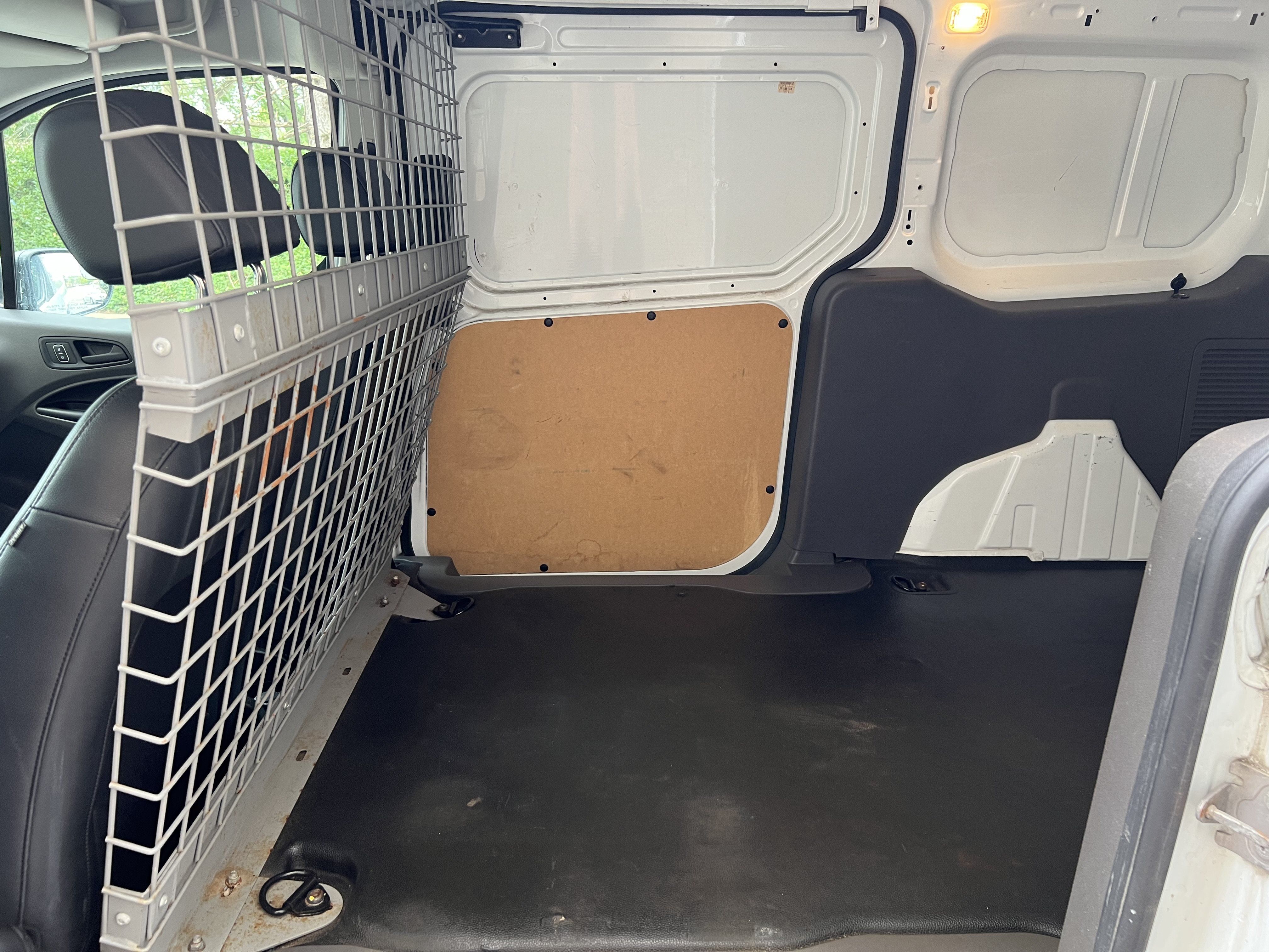 Used 2020 Ford Transit Connect XL FWD image 28