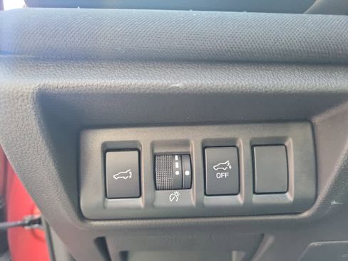 Used 2024 Subaru Outback Premium image 24