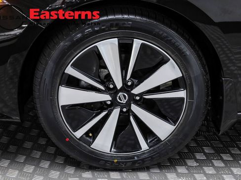 Used 2021 Nissan Altima 2.5 SV w/ SV Premium Package image 33