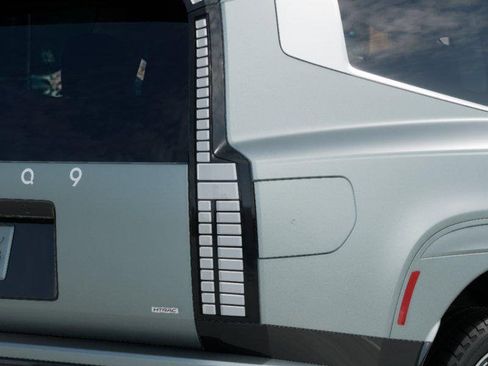 New 2026 Hyundai Ioniq 9 Calligraphy w/ Tow & Go Package image 10