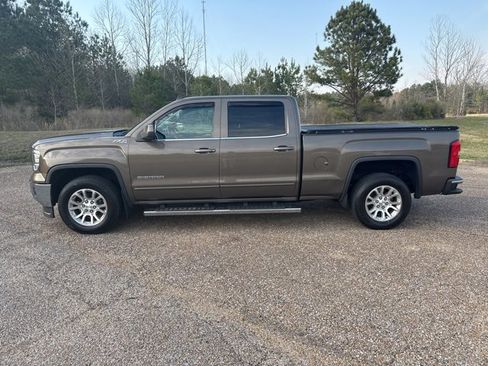 Used 2014 GMC Sierra 1500 SLE w/ SLE Value Package image 5