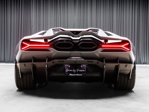 Used 2024 Lamborghini Revuelto AWD/4WD image 45