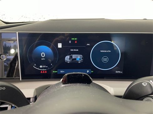 Certified 2025 Hyundai Tucson Limited image 3