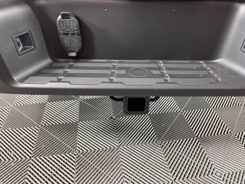 New 2026 Nissan Frontier SV w/ Tow Package image 48