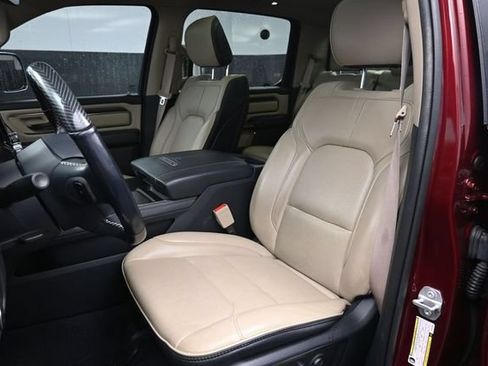 Used 2019 RAM 1500 Limited AWD/4WD image 19