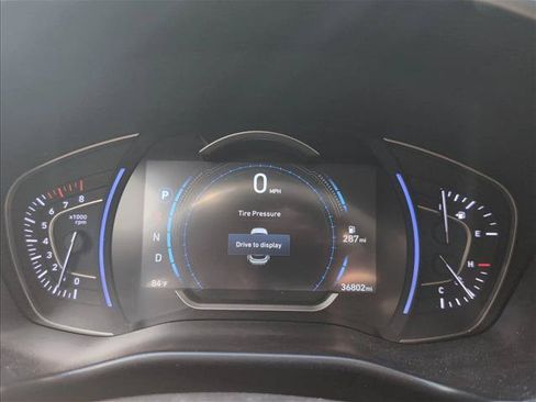 Used 2019 Hyundai Santa Fe FWD image 13