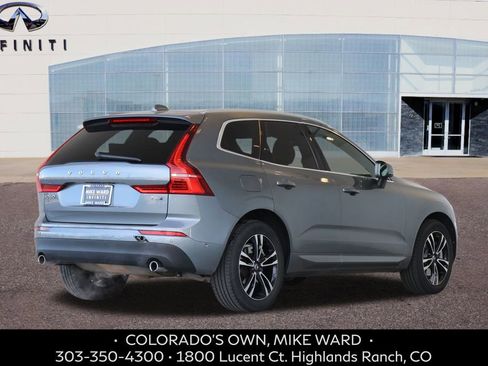 Used 2018 Volvo XC60 T6 Momentum w/ Vision Package image 6