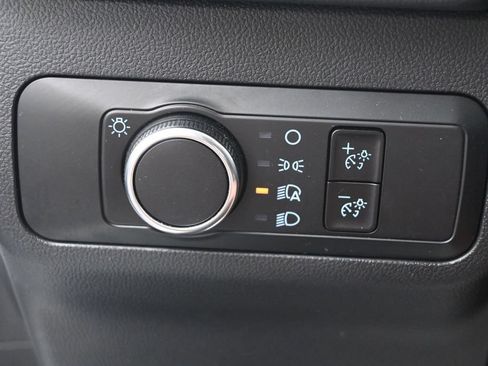 Used 2025 Ford Escape Active AWD/4WD image 19
