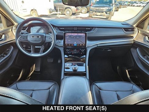 Used 2023 Jeep Grand Cherokee L Limited w/ Black Appearance Package image 20